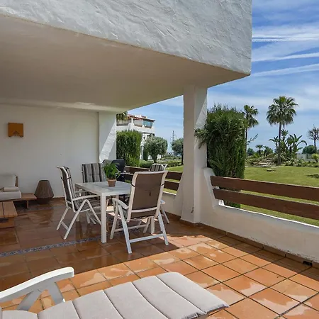 Lejlighed Stylish With Sea View Estepona