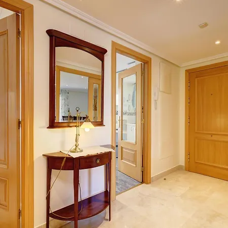 Stylish With Sea View Estepona