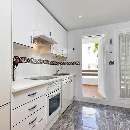 Stylish With Sea View Lejlighed Estepona