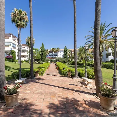 Lejlighed Stylish With Sea View Estepona